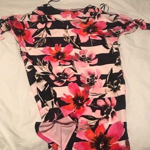 NWT Vincent camuto tie sleeves